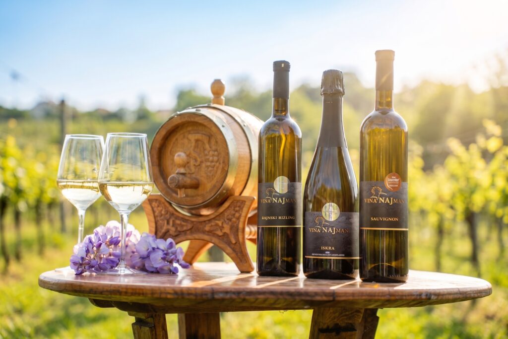 Decanter nagrađene butelje Vina Najman 